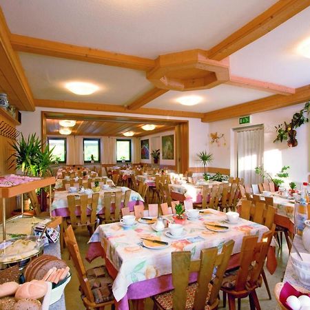 Gasthof Hotel Anker Sommerhausen Bagian luar foto
